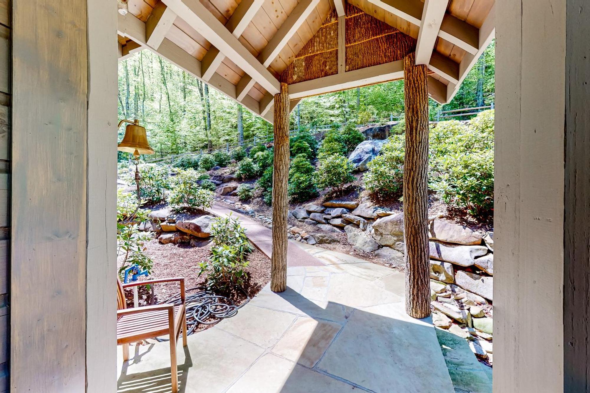 Creel Lodge At Middle Creek Otto Exterior photo